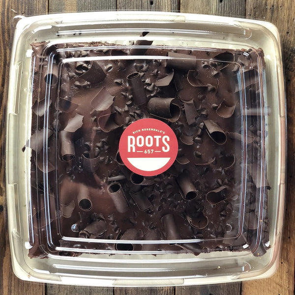 ★Roots 657 Chocolate Cake - Half Sheet